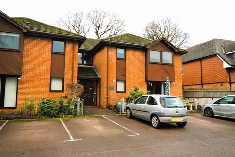 1 bedroom retirement property for sale, Lightwater Road, Lightwater