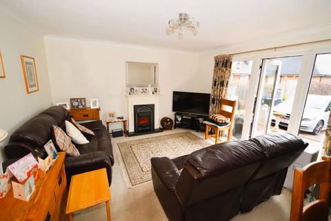 undefined, Lightwater Road, Lightwater