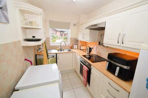 undefined, Lightwater Road, Lightwater