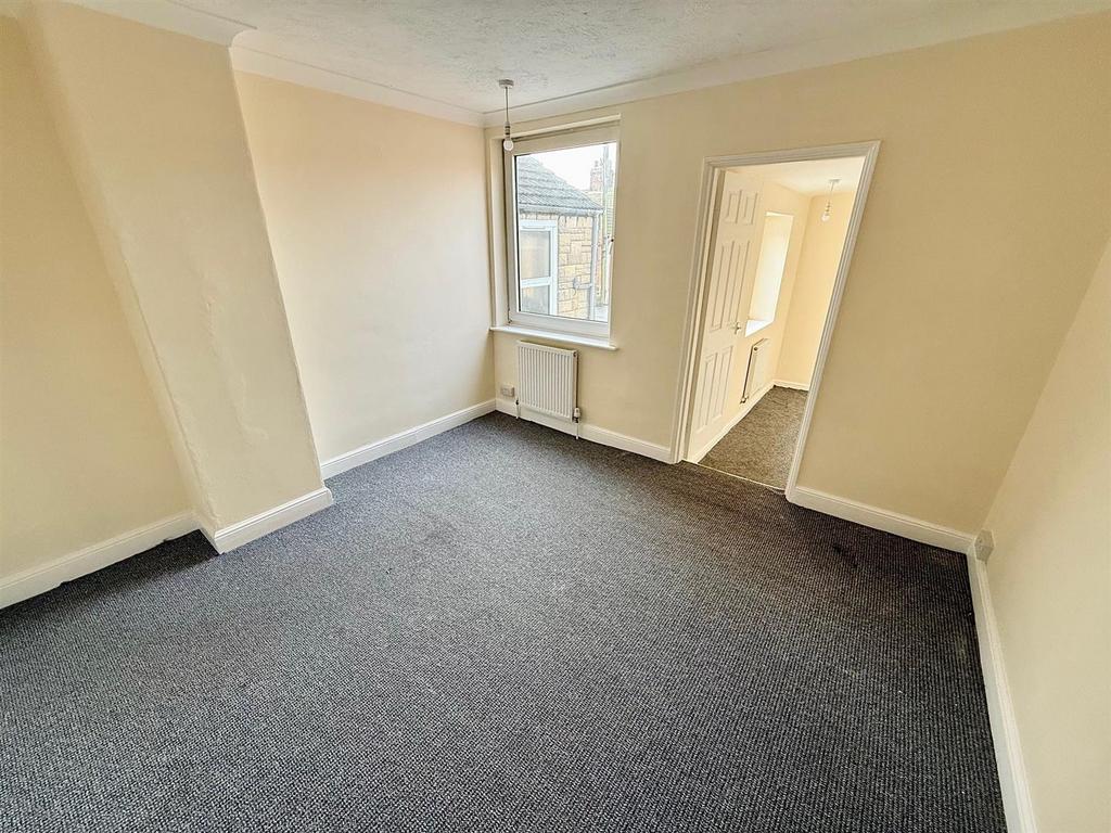 Bedroom 2.jpg