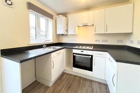 2 bedroom semi-detached house to rent, Aspin Close, Wellington TA21