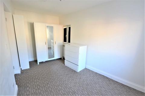 1 bedroom flat to rent, Rundell Crescent, London NW4