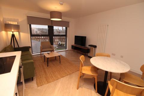 2 bedroom apartment to rent, Minerva Way, Glasgow G3