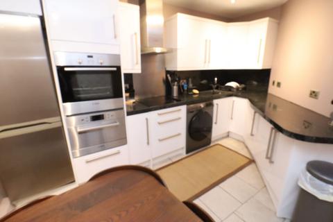 2 bedroom flat to rent, Sweden Gate, Surrey Quays SE16