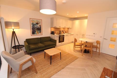 2 bedroom flat to rent, Minerva Way, Glasgow G3