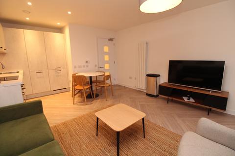 2 bedroom flat to rent, Minerva Way, Glasgow G3
