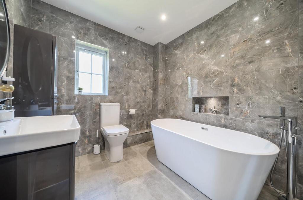 Davidson Frost-Wellings, DFW, Chambers Walk, Stanm