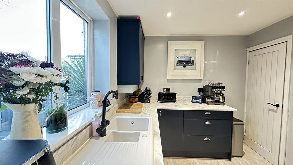 Breakfast kitchen