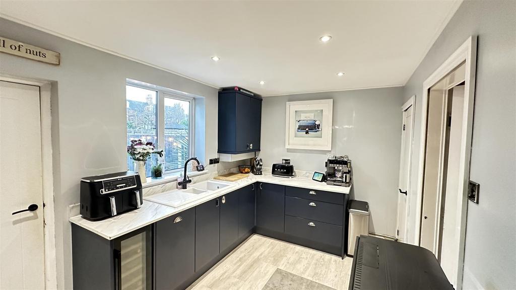 Breakfast kitchen