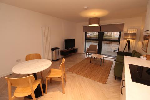 2 bedroom flat to rent, Minerva Way, Glasgow G3