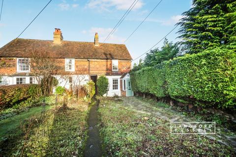 2 bedroom end of terrace house to rent, Oldbury Cottage Oldbury Lane TN15