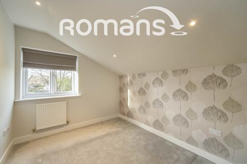 2 bedroom flat to rent, Pinewood Avenue, Crowthorne, RG45