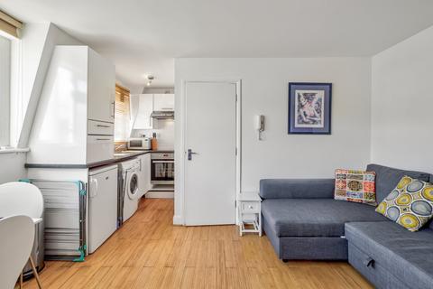 1 bedroom flat for sale, Earls Court Gardens, London SW5
