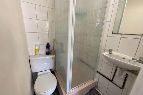1 bedroom flat to rent, Atherton Road , Forest Gate, London