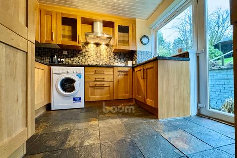 4 bedroom semi-detached house for sale, Speirs Road, Lochwinnoch