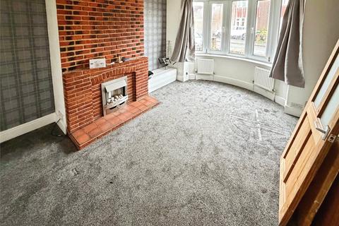 3 bedroom semi-detached house for sale, Turner Avenue, Leicestershire LE11
