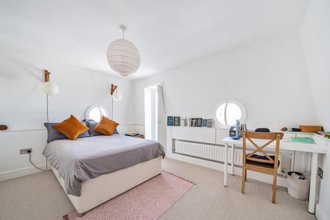 2 bedroom flat for sale, Redcliffe Square, London SW10