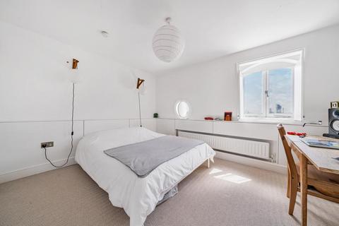 2 bedroom flat for sale, Redcliffe Square, London SW10