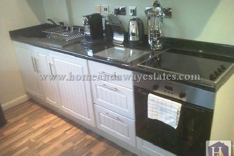 Studio to rent, 1st Floor, Gondar Gardens, West Hampstead, NW6