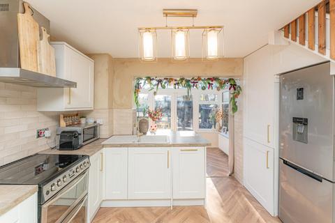 1 bedroom end of terrace house for sale, Shepley Mews, Enfield