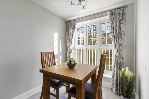 undefined, St Lukes Road, Maidenhead SL6