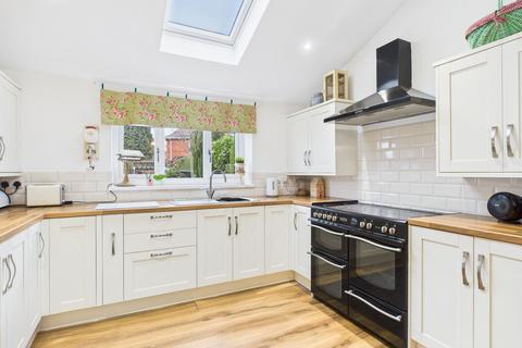 3 bedroom detached house for sale, Swains Avenue, Bakersfield, Nottingham