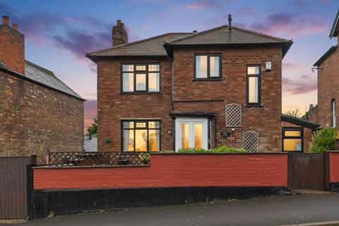 3 bedroom detached house for sale, Swains Avenue, Bakersfield, Nottingham