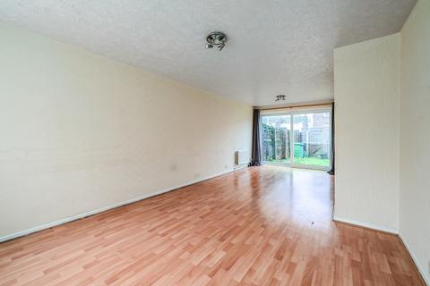 undefined, Carmarthen Close, Farnborough GU14