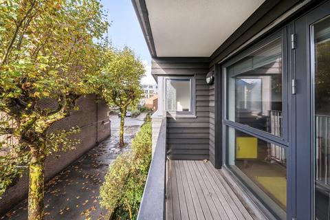 1 bedroom apartment for sale, Rothsay Street, London