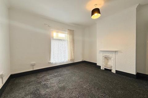 3 bedroom terraced house for sale, Isaacs Road, Great Yarmouth