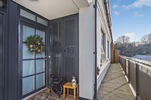 1 bedroom flat for sale, 65 Woodrow, London SE18