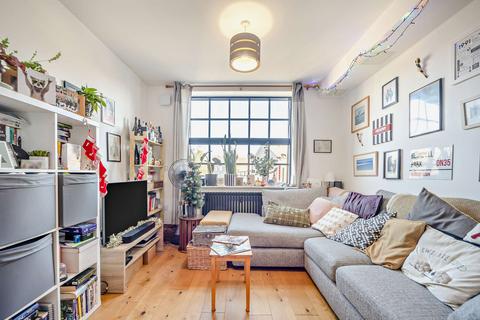 1 bedroom flat for sale, 65 Woodrow, London SE18