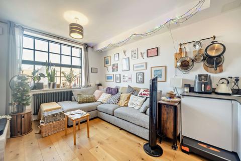 1 bedroom flat for sale, 65 Woodrow, London SE18