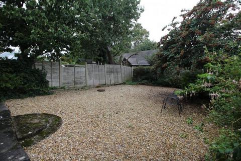 1 bedroom flat for sale, Alma Lane, Farnham, GU9