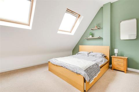 1 bedroom flat for sale, Glengall Road, London NW6