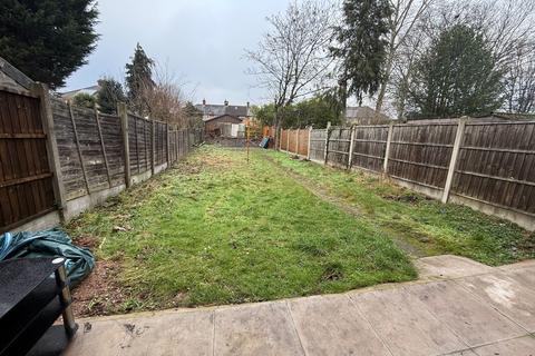 3 bedroom semi-detached house to rent, College Road, Birmingham
