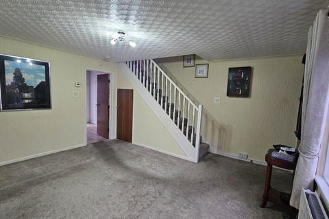 2 bedroom semi-detached house for sale, Daisy Street, Chadderton