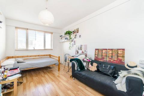 Studio for sale, Nelson Square, Southwark, London, SE1