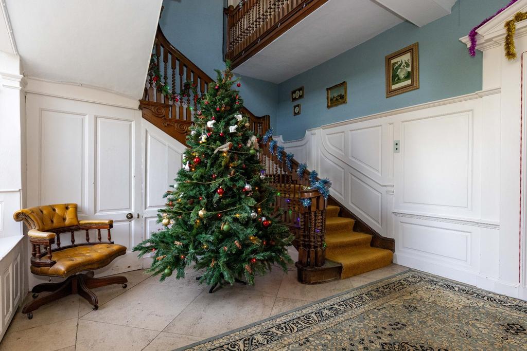 Communal Entrance
