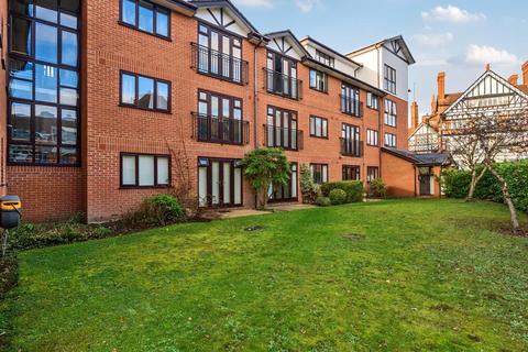 1 bedroom flat for sale, Station Road,  Henley,  RG9
