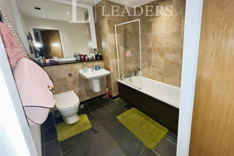 1 bedroom flat to rent, Millennium Point, 254 The Quays, M50