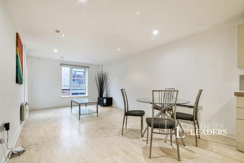 2 bedroom flat to rent, Simpson Street, Manchester, Greater Manchester, M4