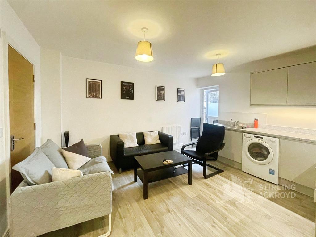 Reception/Kitchen