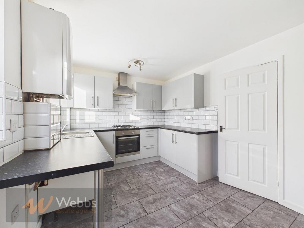 CAM05244 G0-PR0201-STILL006.jpg