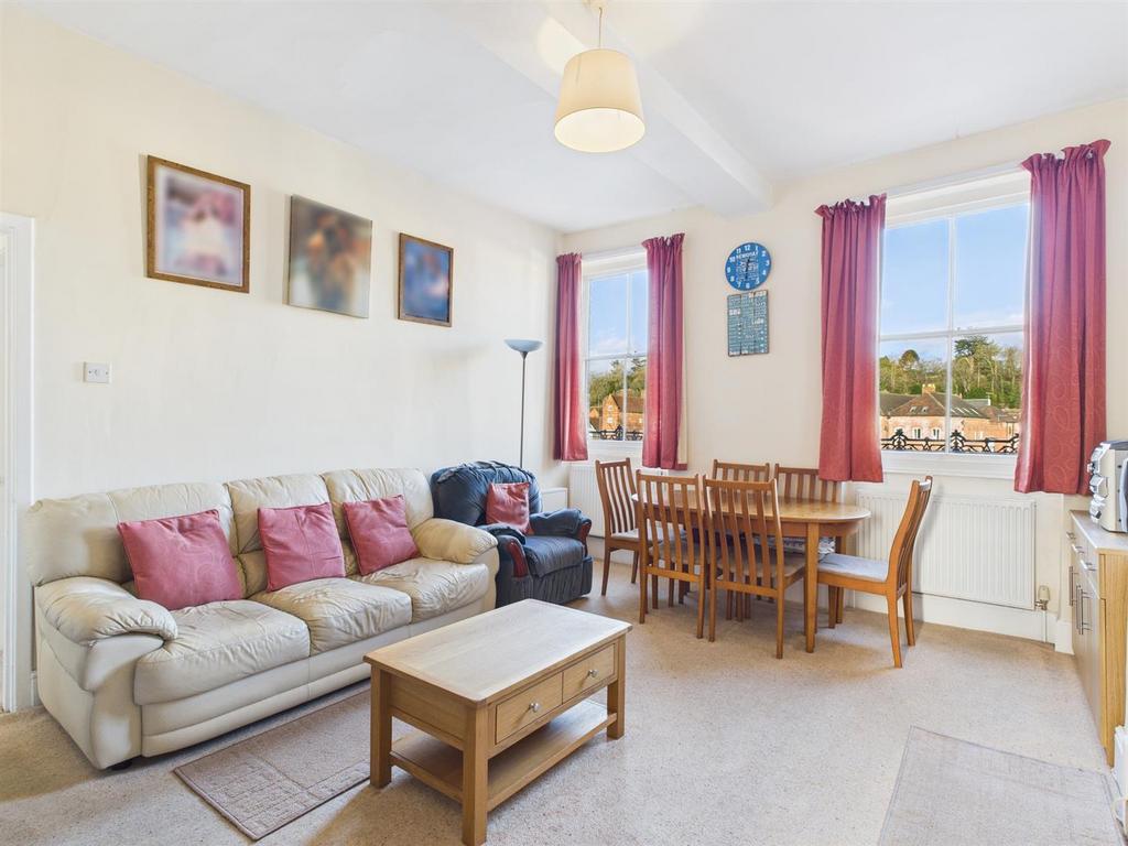 Living/Dining Room