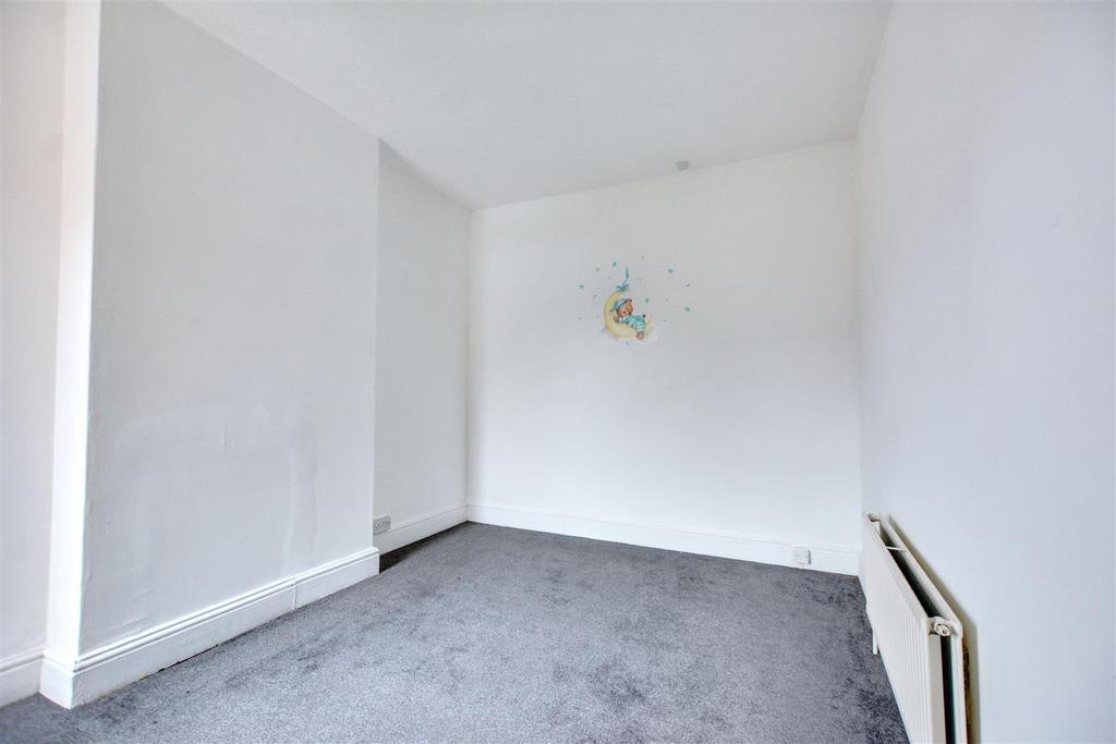 Bedroom 2 1.jpeg