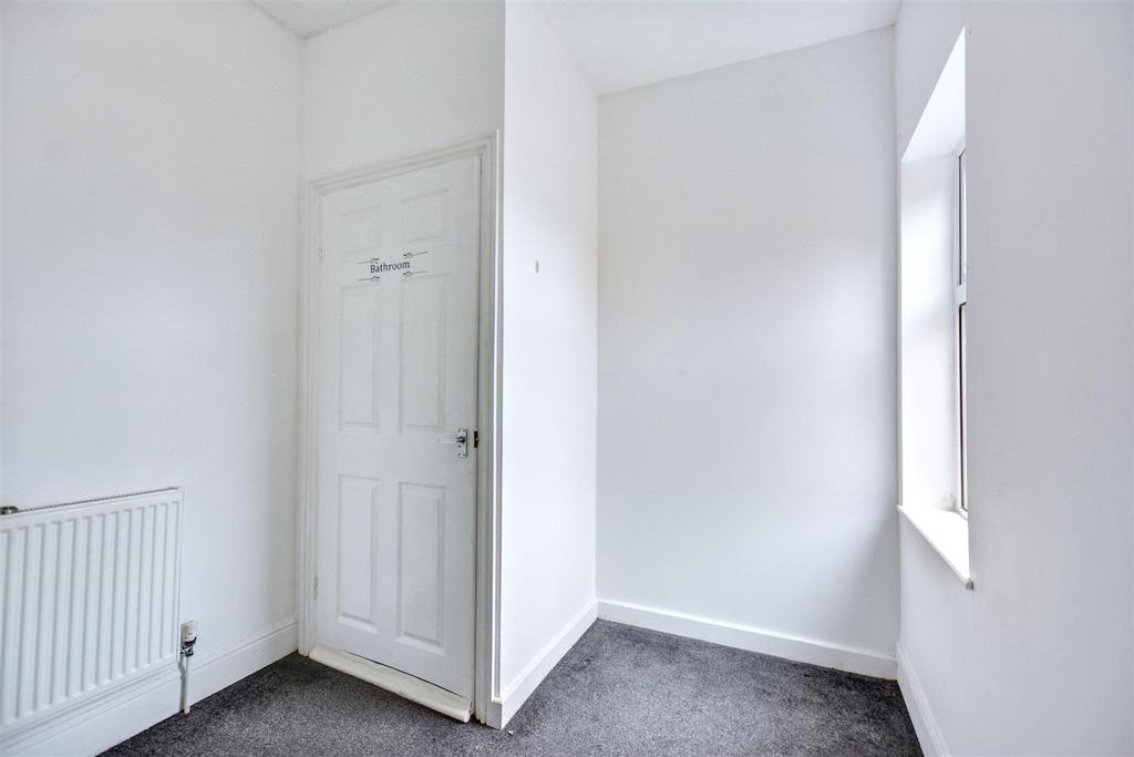 Bedroom 3 2.jpeg
