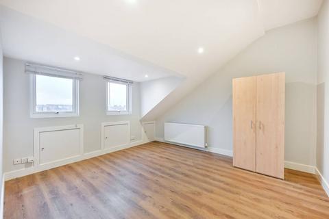 2 bedroom flat for sale, Burlington Road, New Malden, KT3