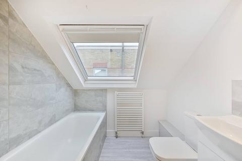 2 bedroom flat for sale, Burlington Road, New Malden, KT3