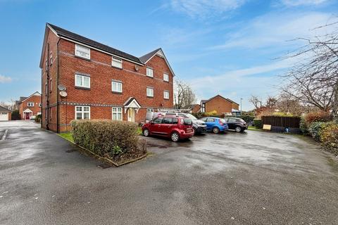 2 bedroom flat for sale, Dixon Green Drive, Farnworth, Bolton, BL4